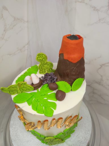 gâteau sur mesure anniversaire dinosaures