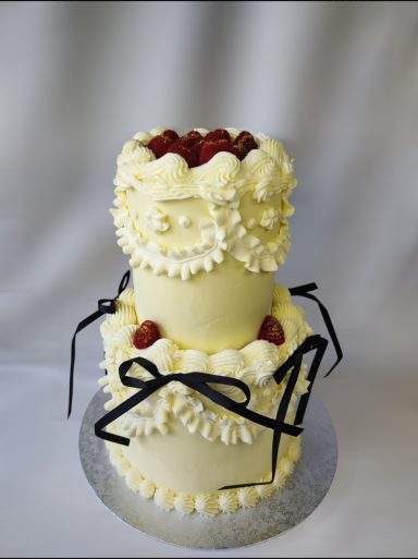 wedding cake mariage vintage cake framboises