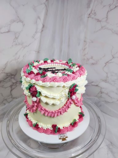 gâteau sur mesure Vintage cake 18ans