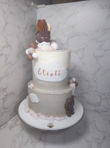Pièce montée enfant ourson nuage et montgolfière