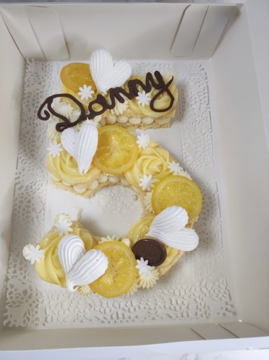 gâteau sur mesure anniversaire number cake 5ans 